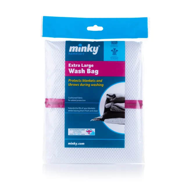 minky-extra-large-wash-bag-protective-mesh-bag-for-blankets-throws-60-x-50-cm image 1