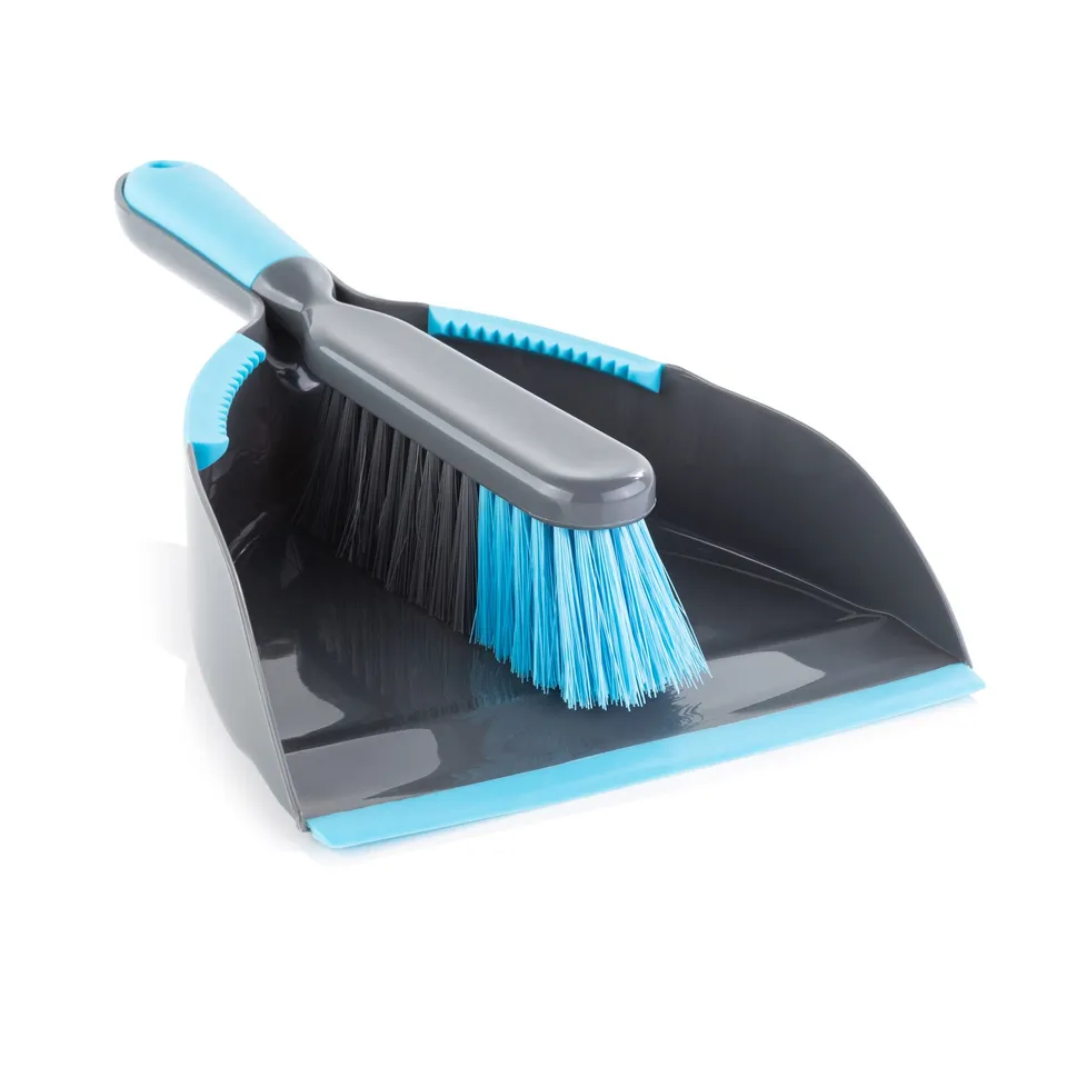 minky-dustpan-brush image 1