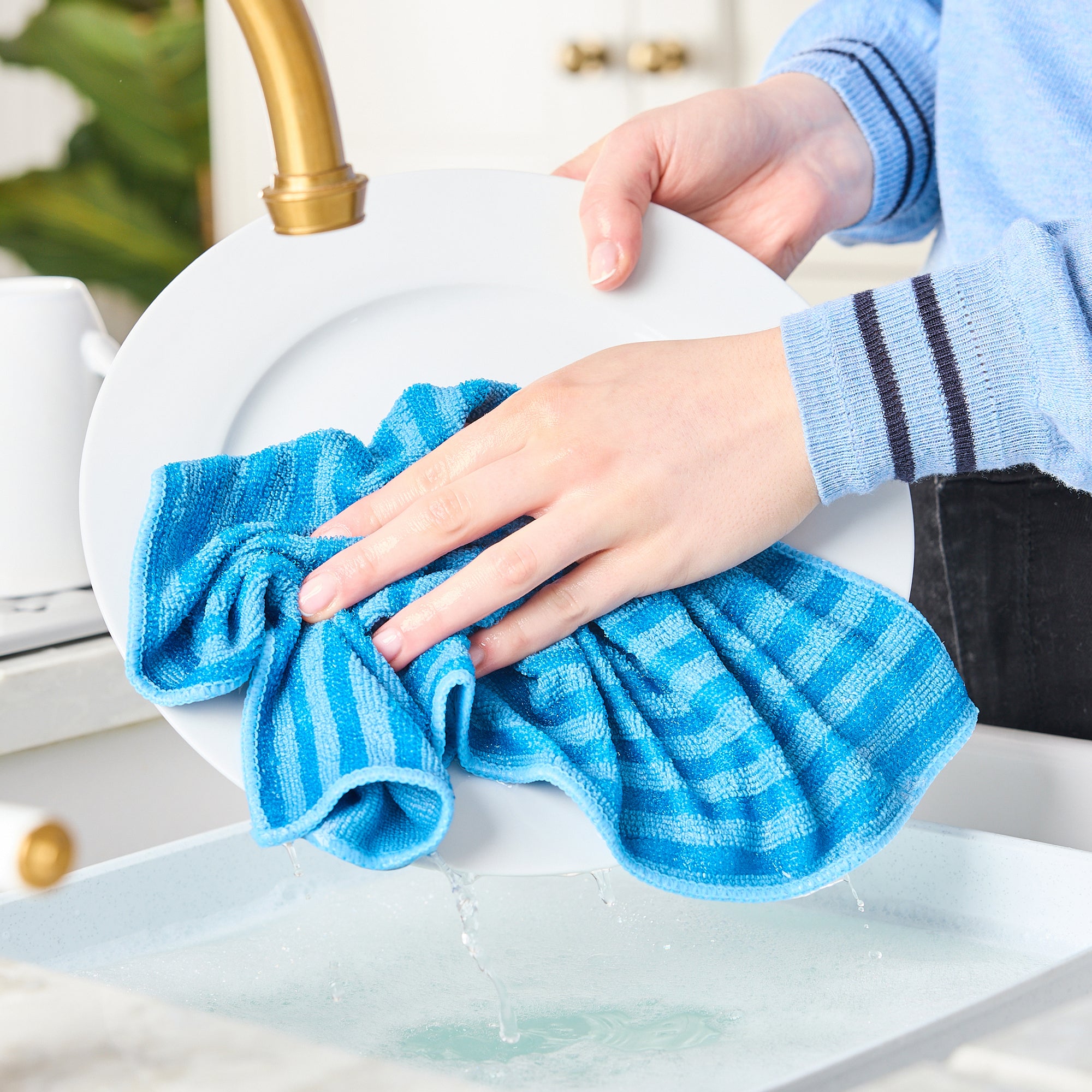 minky-mcloth-kitchen-dual-sided-microfibre-cloth image 2