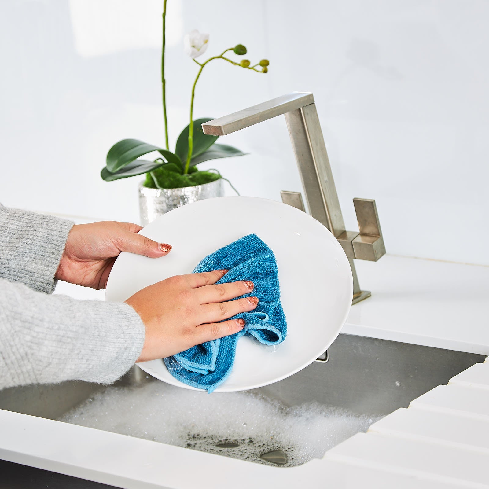 minky-mcloth-kitchen-dual-sided-microfibre-cloth image 4