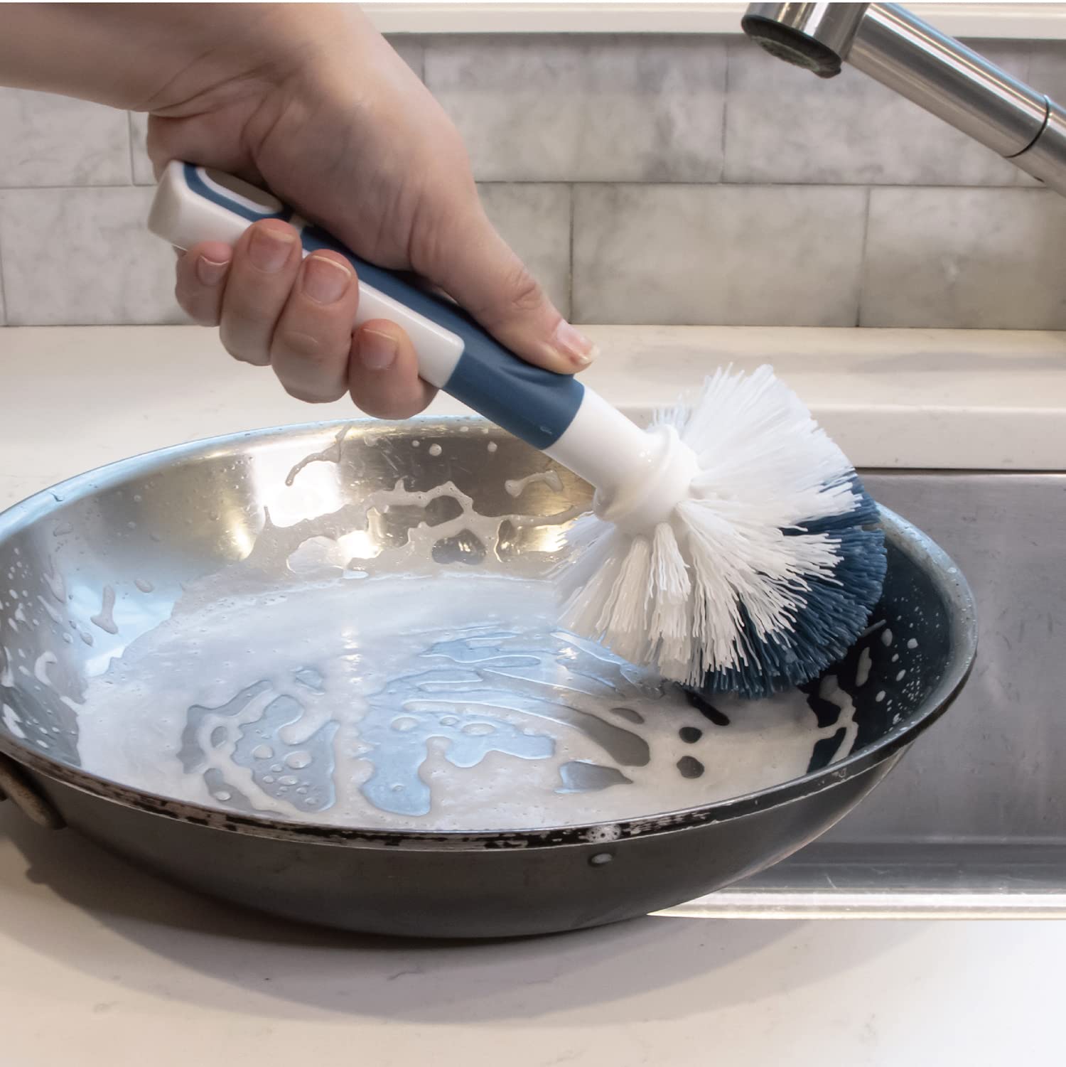 unger-sink-and-dish-scrub-brush-ergonomic-handle-with-non-scratch-bristles-for-k image 7