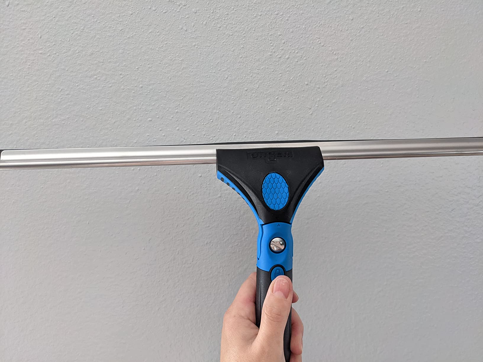 Swivel handle is a game changer
