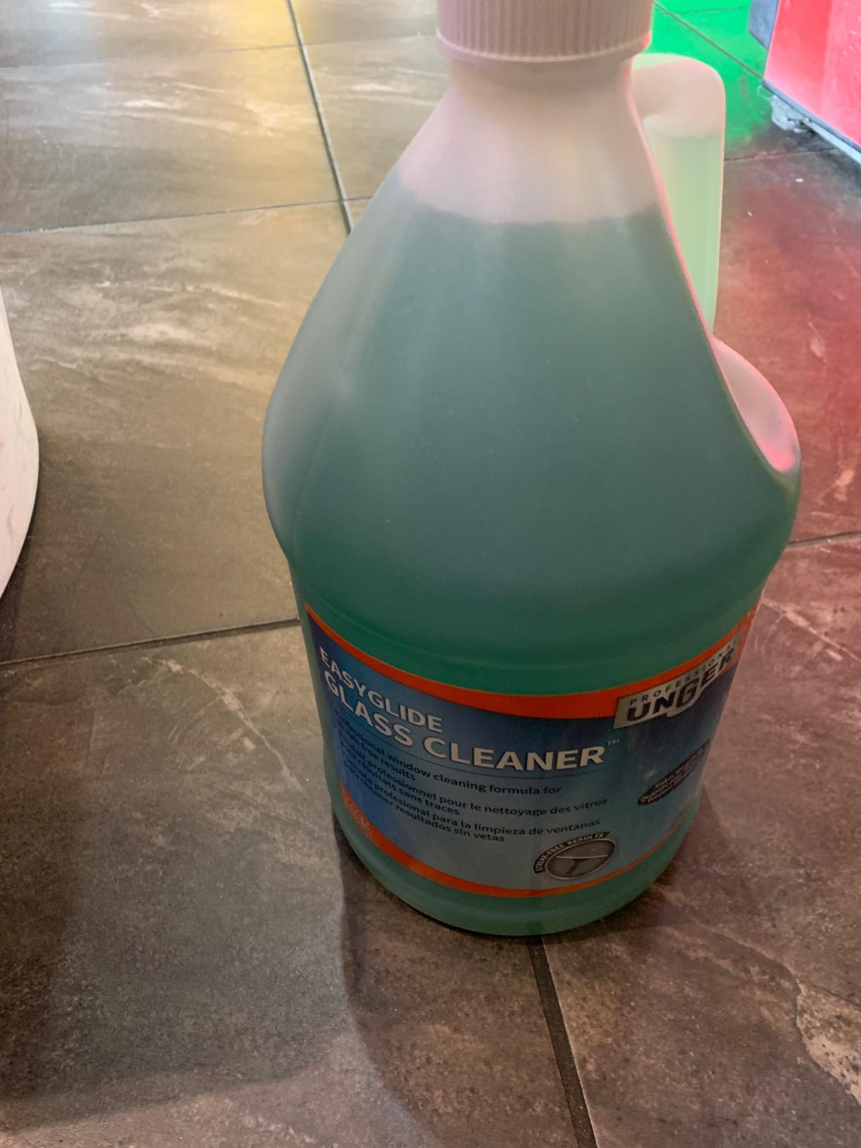 Cleans well