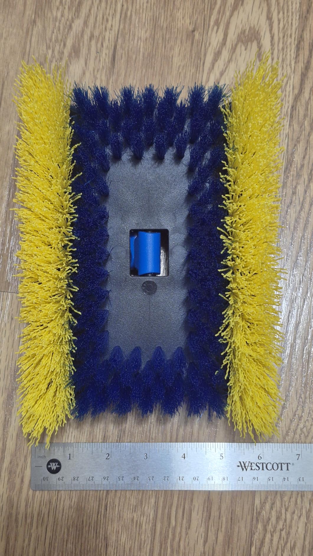 Nice brush, but the swivel is a bit loose