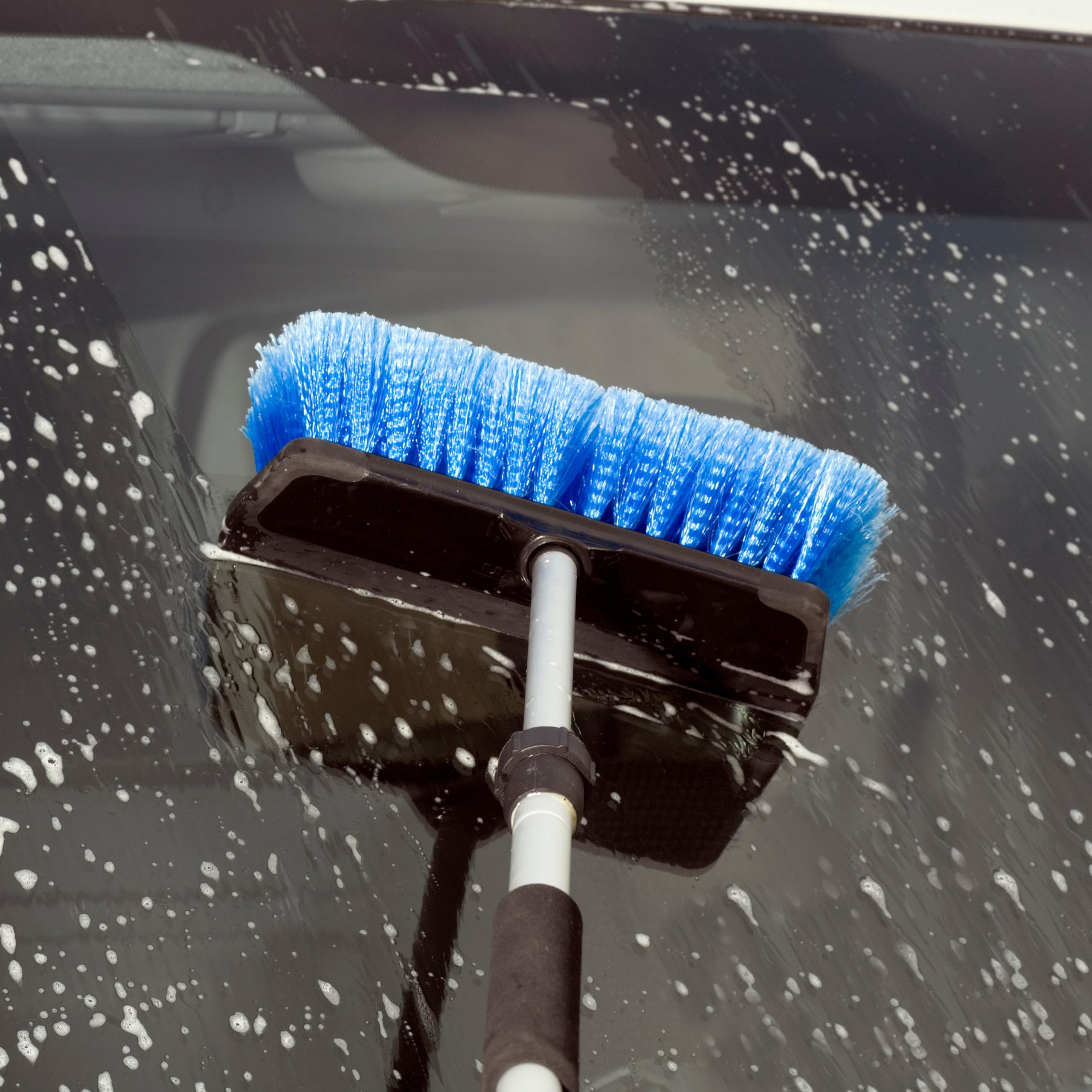 unger-professional-hydropower-soft-brush-with-squeegee-10-blue-outdoor-cleaning- image 4