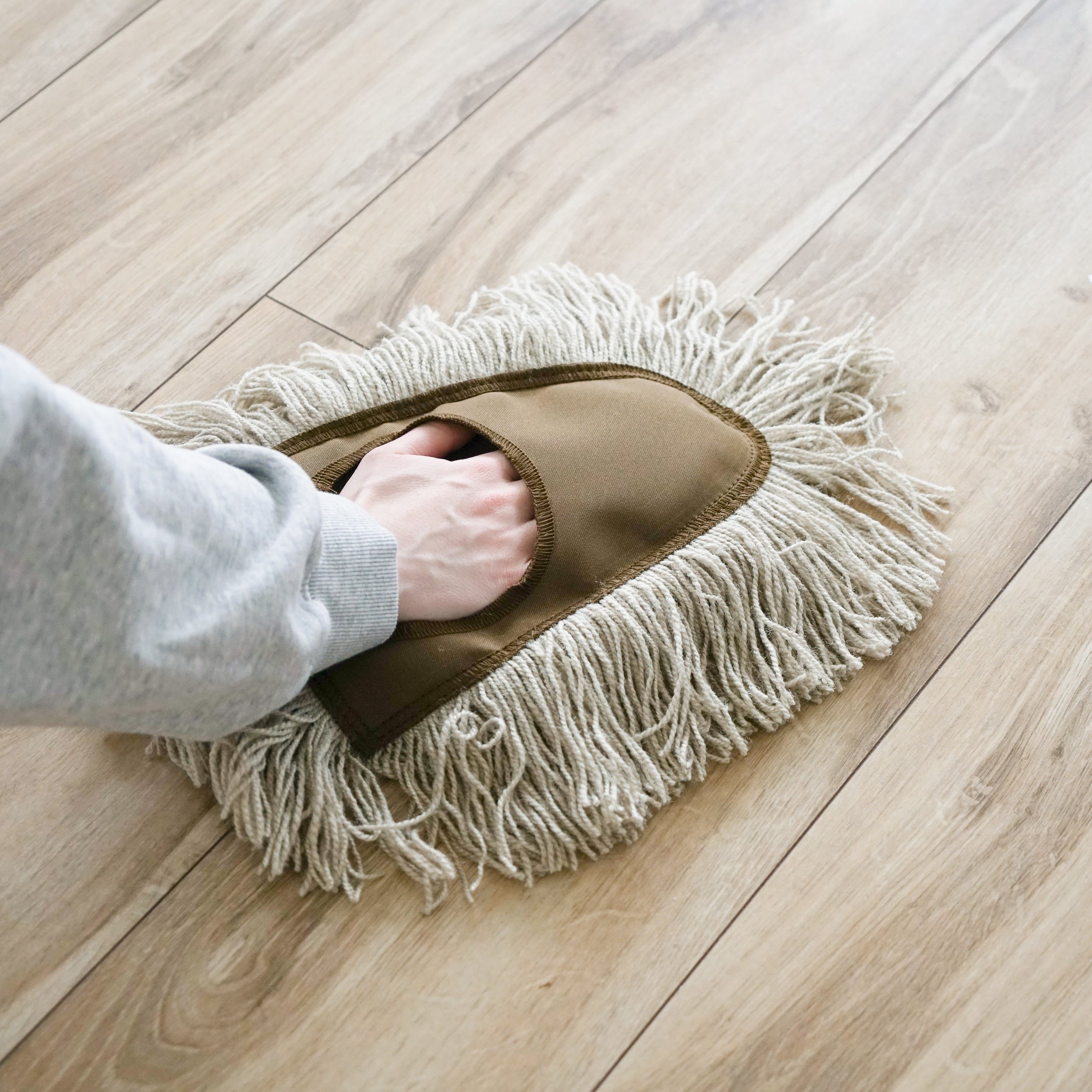 fuller-brush-stanley-nylon-dry-mop-head-16x12-inch-reusable-for-floor-and-hand-d image 6