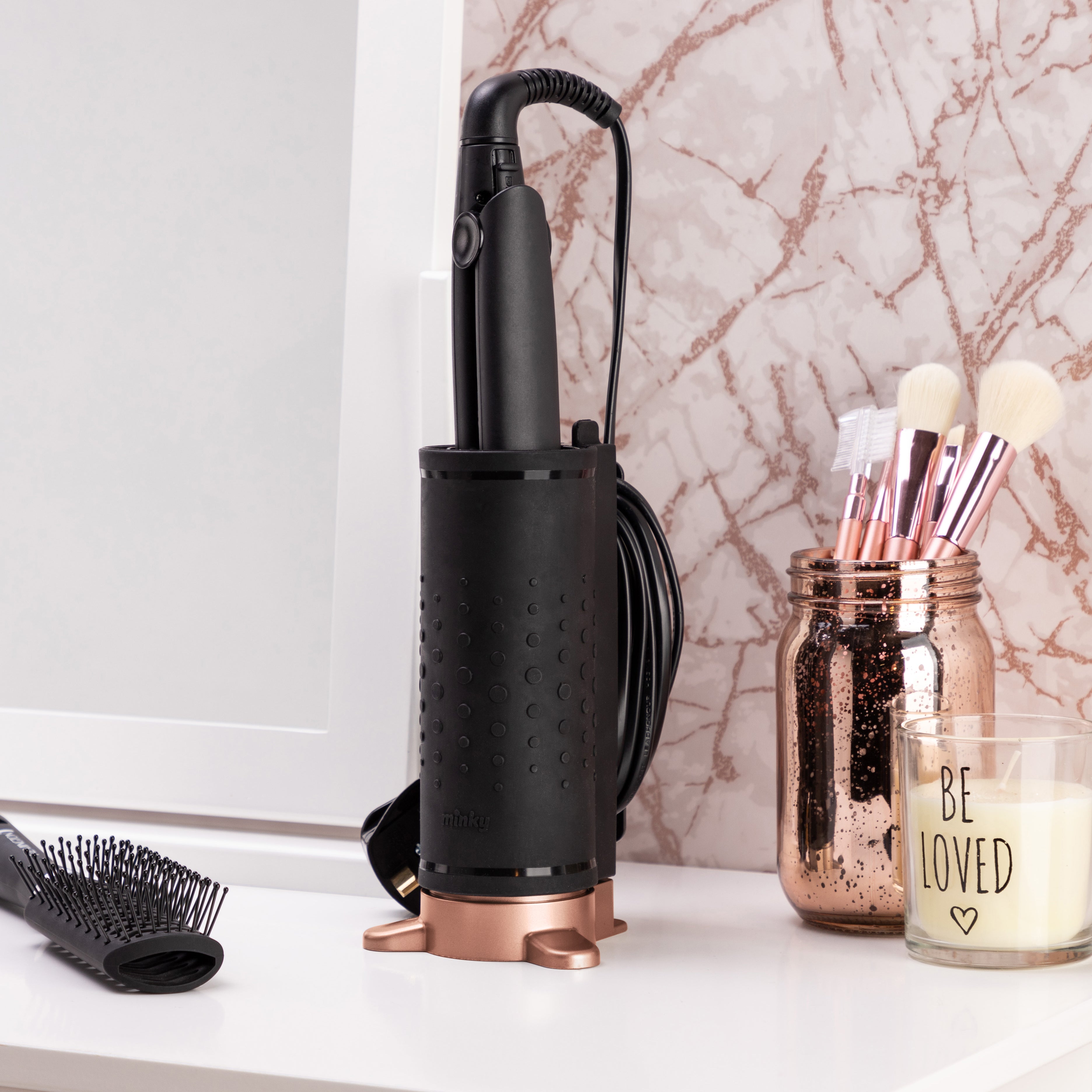 minky-styling-pod-heat-resistant-hair-straightener-holder-styling-mat image 2