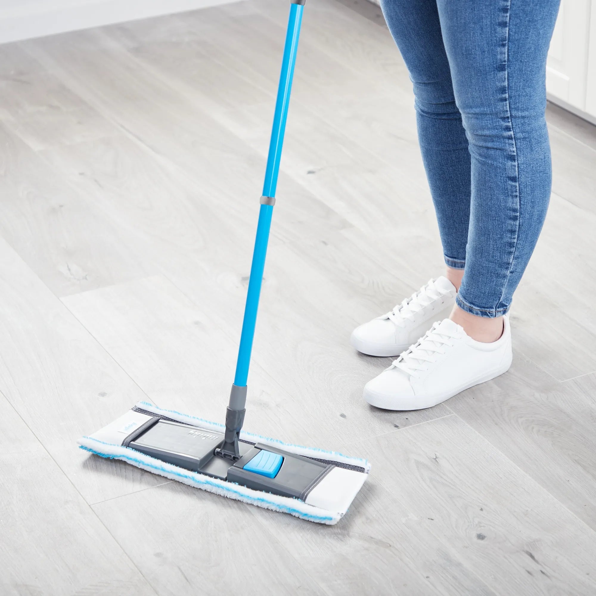 minky-triple-action-flat-mop image 2