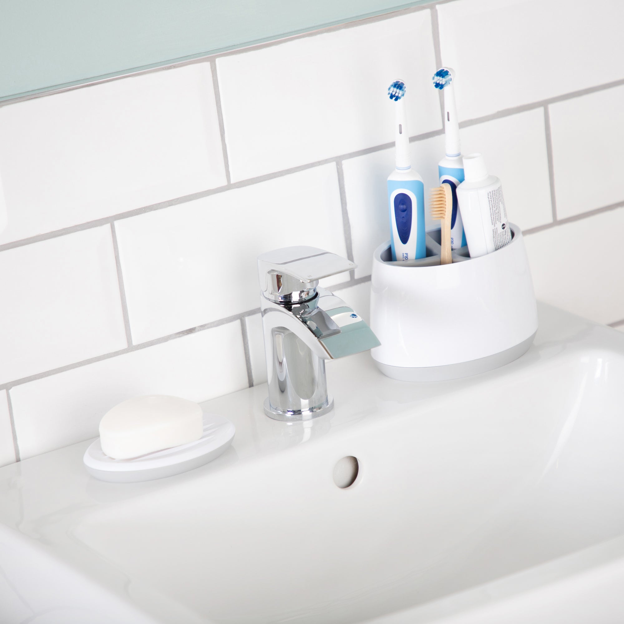 minky-bathroom-caddy-with-4-compartments image 2