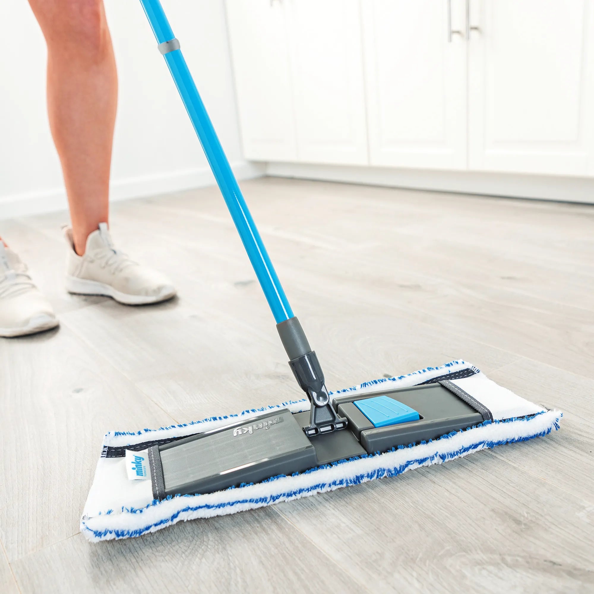 minky-triple-action-flat-mop image 3