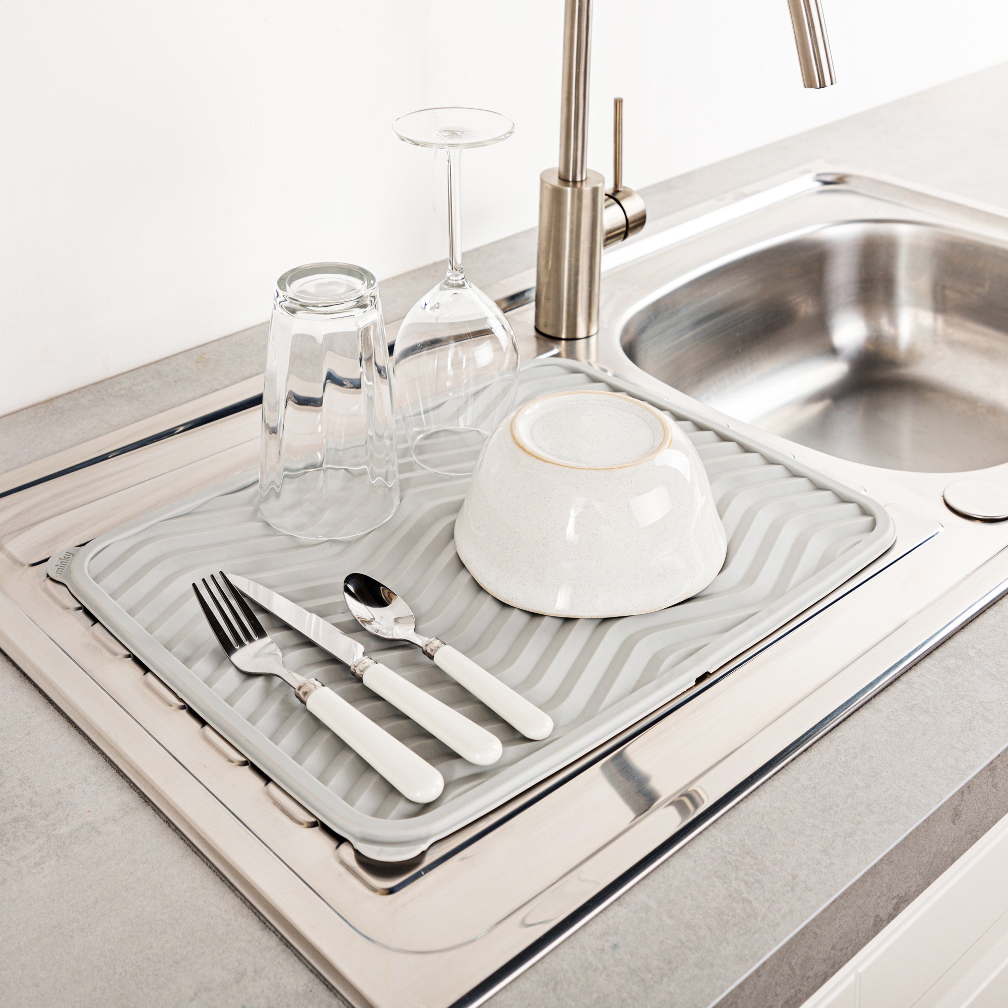 minky-flexible-drying-mat-for-dishes-41x31-5-cm image 4