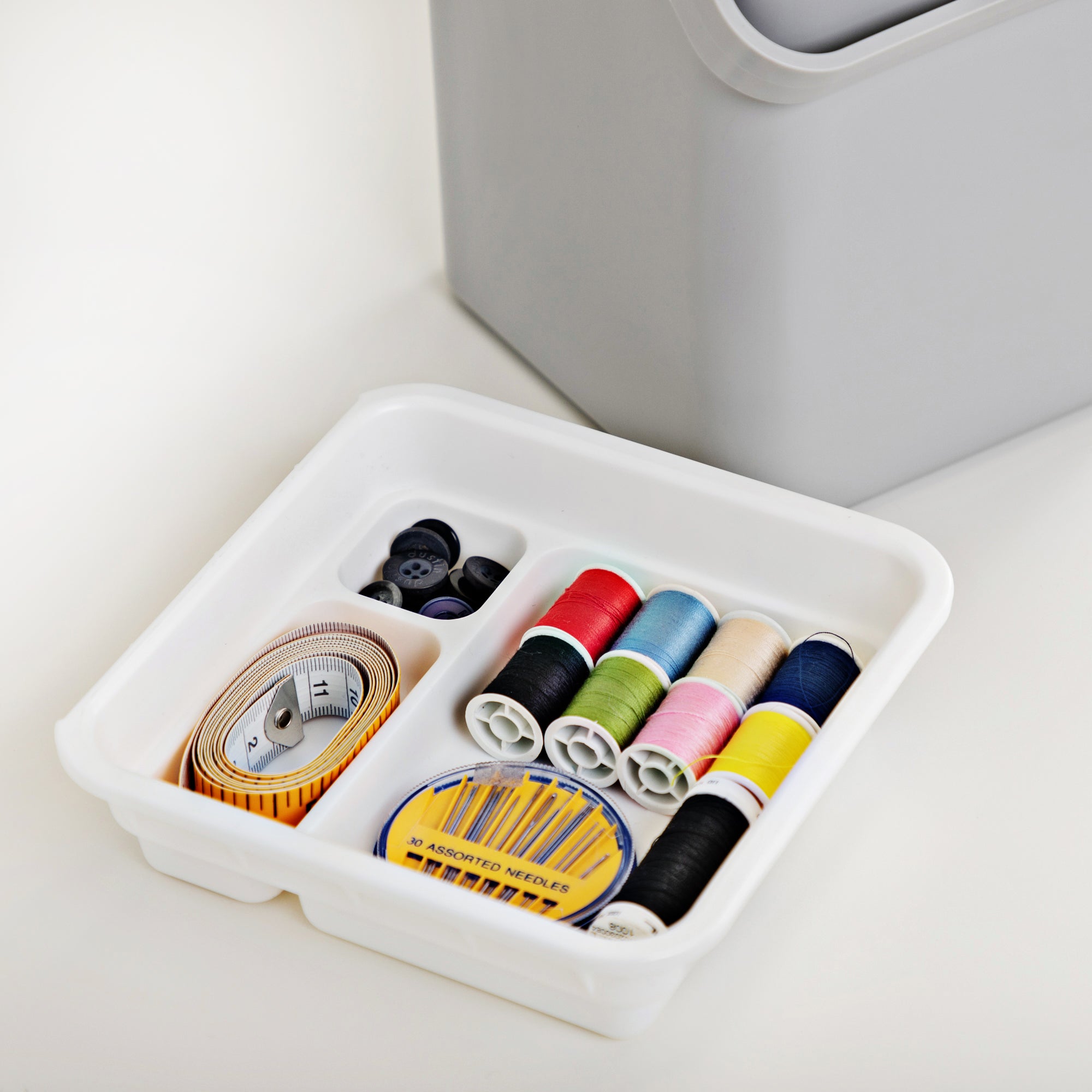 minky-6l-caddy-with-organiser-tray-storage-solution image 3