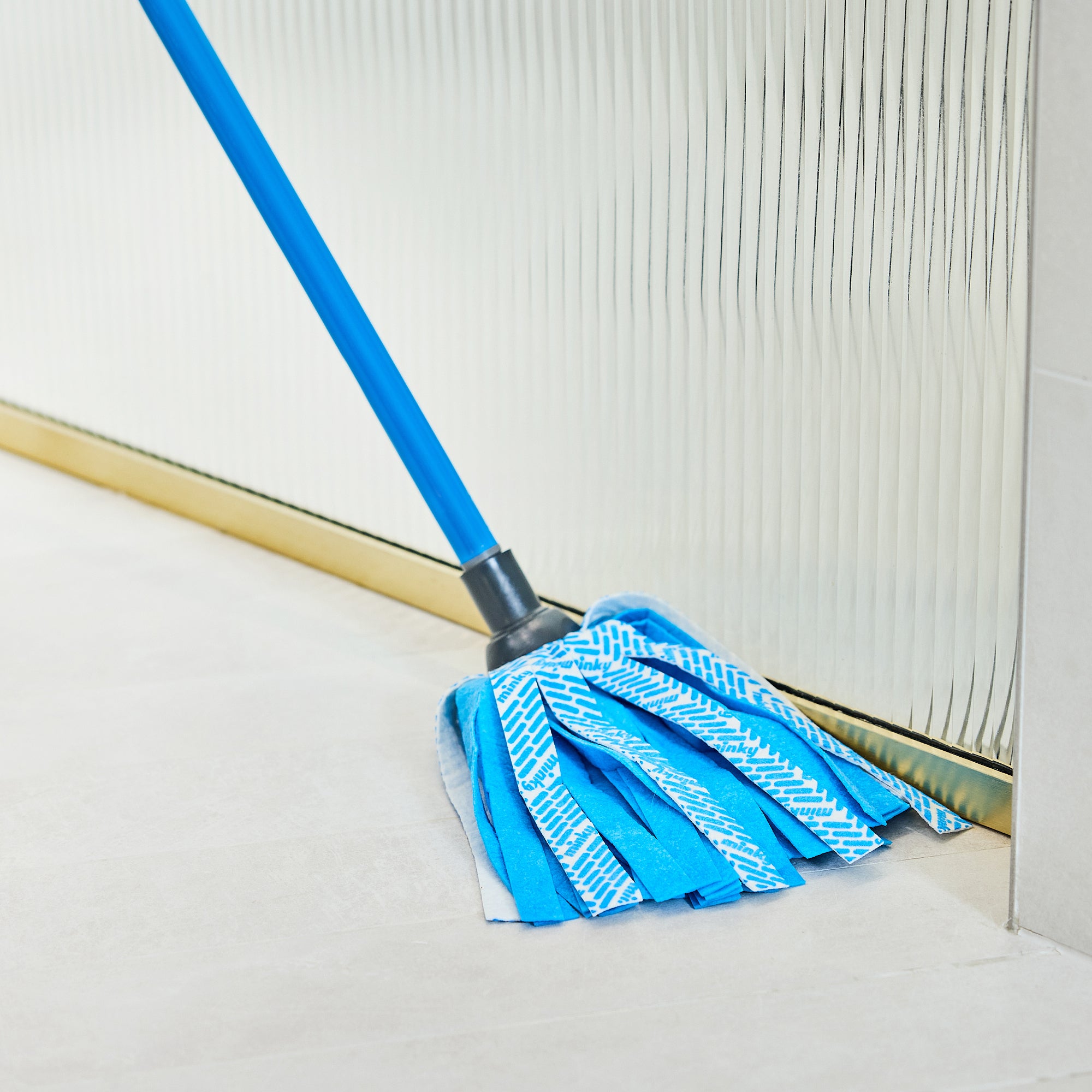 minky-power-clean-strip-mop-textured-absorbent-strands-for-sparkling-floors image 4