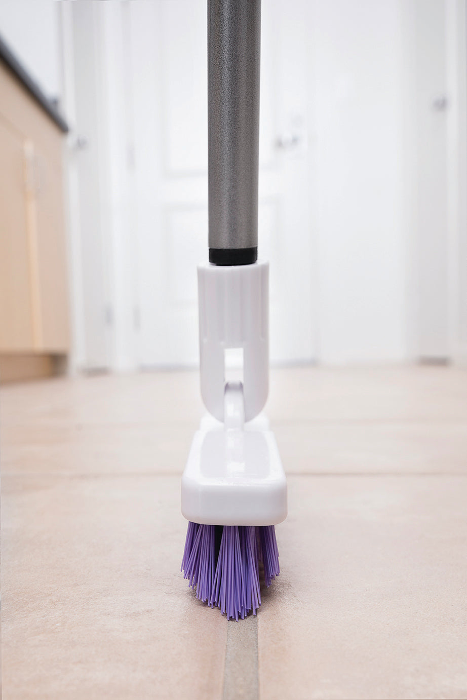 fuller-brush-tile-grout-e-z-scrubber-complete-lightweight-multipurpose-scrubber- image 2