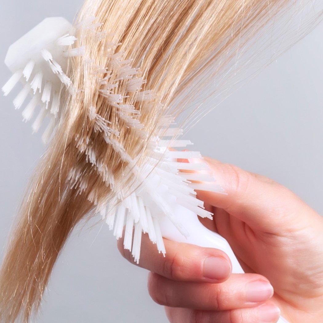 stanhome-lady-catherine-hairbrush-gentle-nylon-bristles-ergonomic-contoured-hand image 6