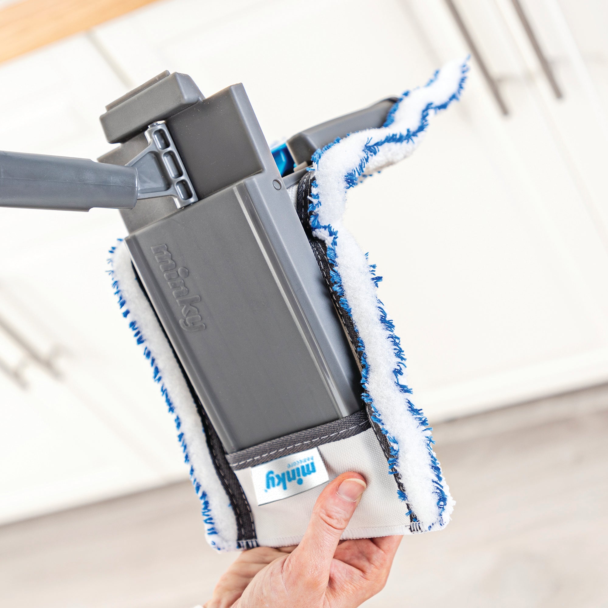 minky-microfibre-mop-pad-refill-fits-4-in-1-action-spray-mop-triple-action-flat- image 3