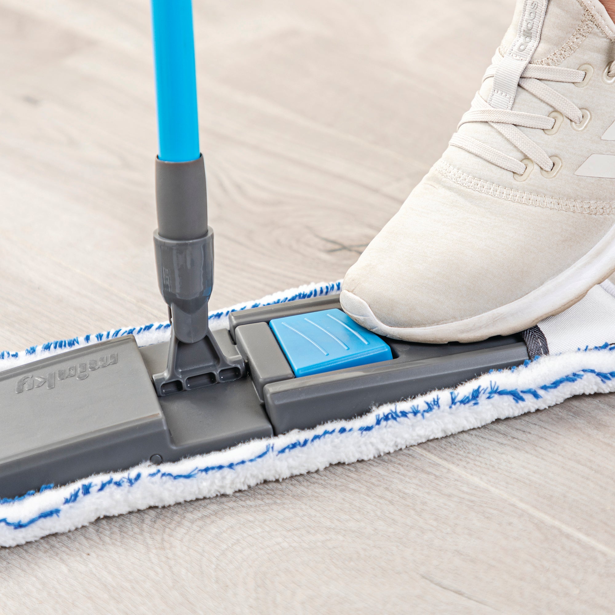 minky-microfibre-mop-pad-refill-fits-4-in-1-action-spray-mop-triple-action-flat- image 4