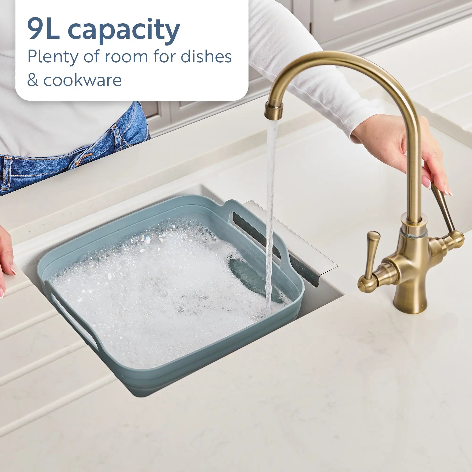 minky-collapsible-washing-up-bowl-with-plug-9l-space-saving image 3