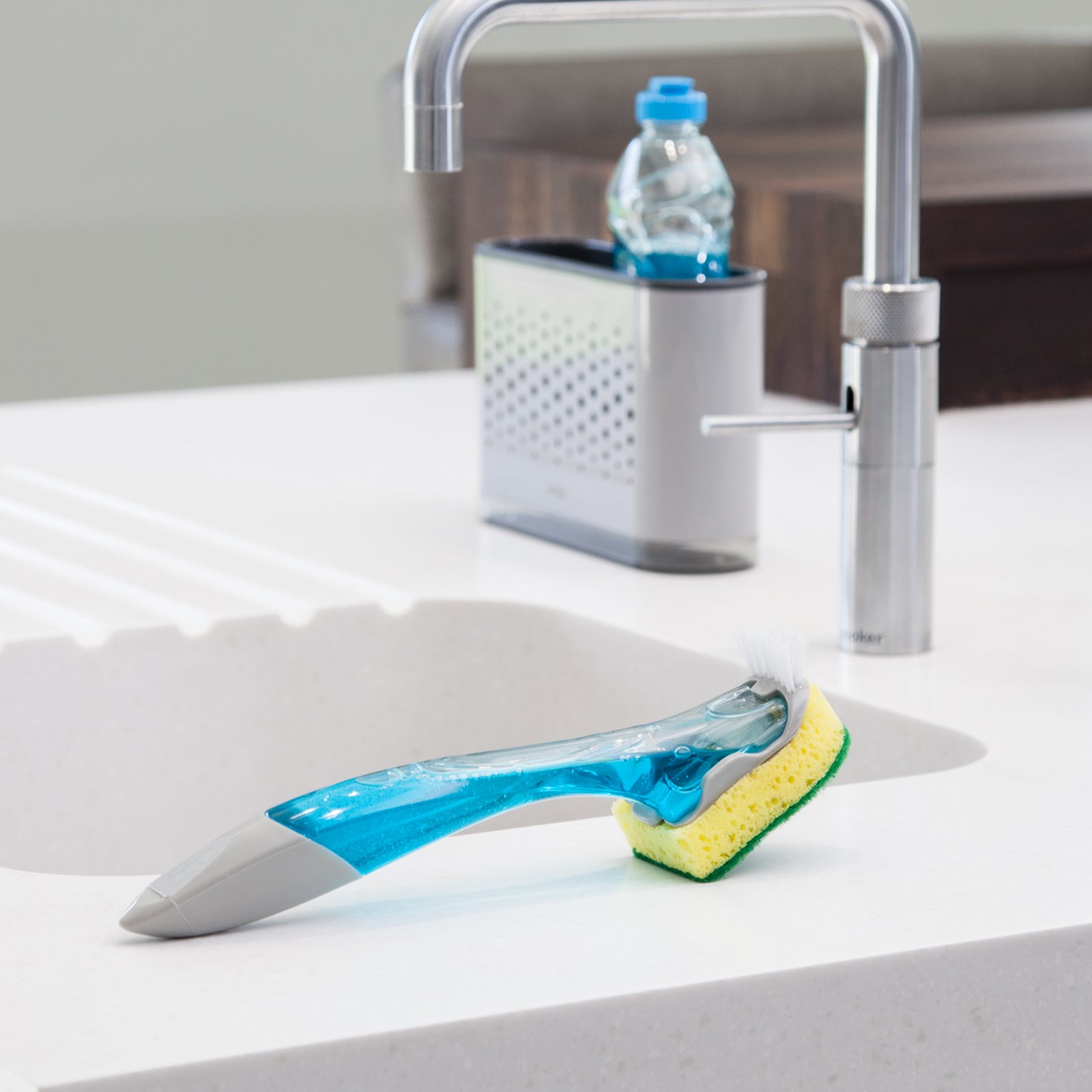 minky-dishjet-liquid-heavy-duty-scouring-sponge-with-long-handle-for-cups-glasse image 2