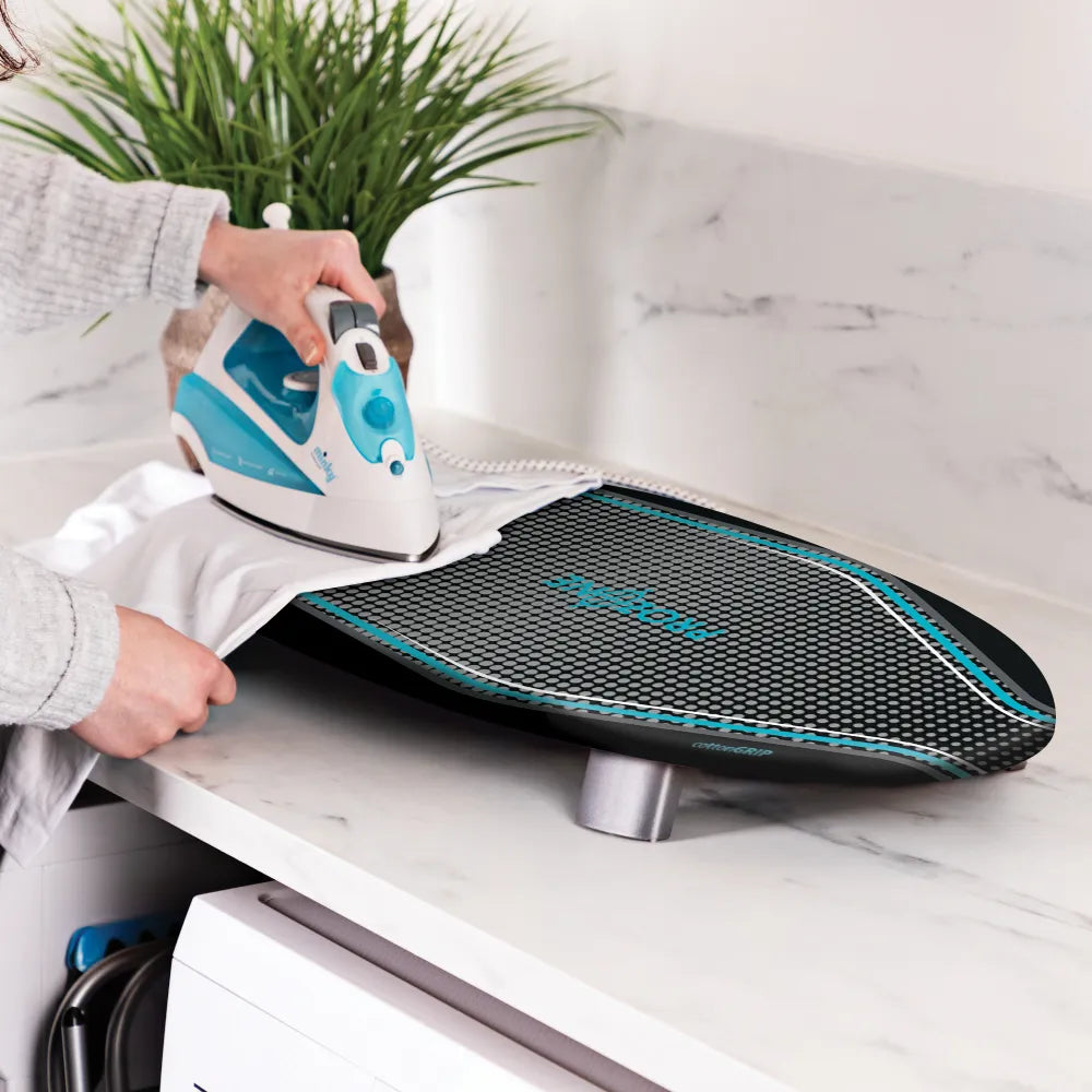 minky-ergo-table-top-ironing-board-69-x-34-cm image 2
