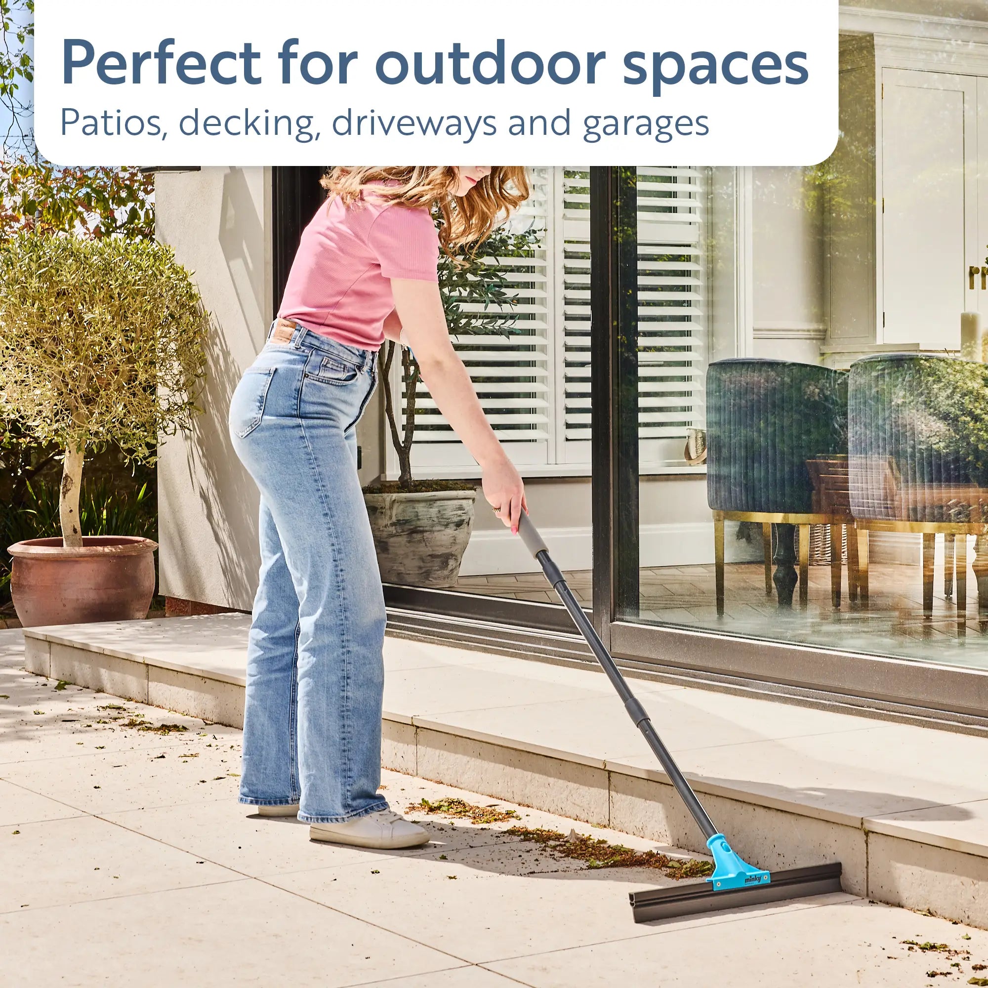 minky-flexi-edge-blade-heavy-duty-sweeper-44cm-flexible-rubber-blade-for-patios- image 6