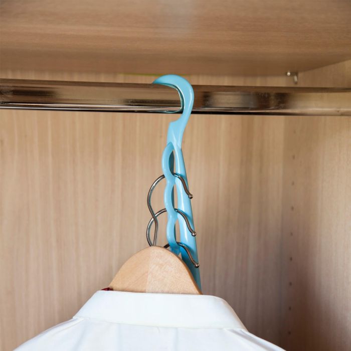minky-revive-your-clothes-bundle-bobble-remover-lint-roller-handy-hangers image 3