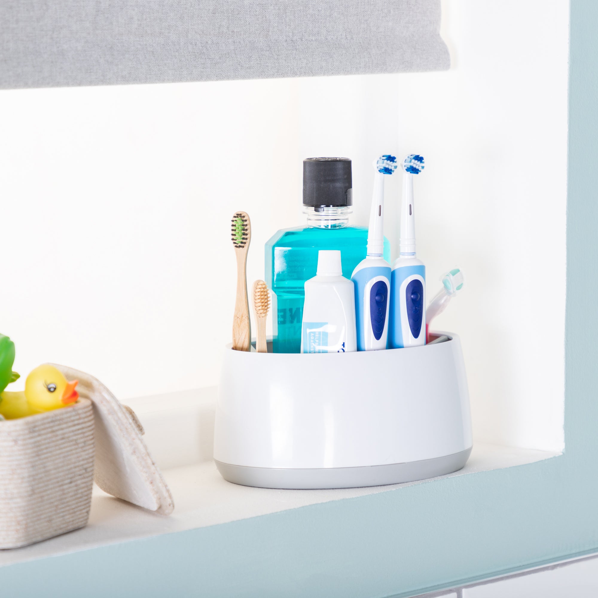 minky-xl-bathroom-storage-caddy image 2